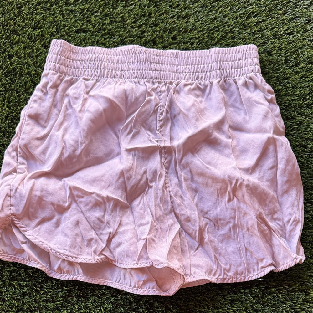 H&M Light Pink Shorts